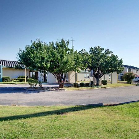 Baymont Inn & Suites Shawnee Luaran gambar