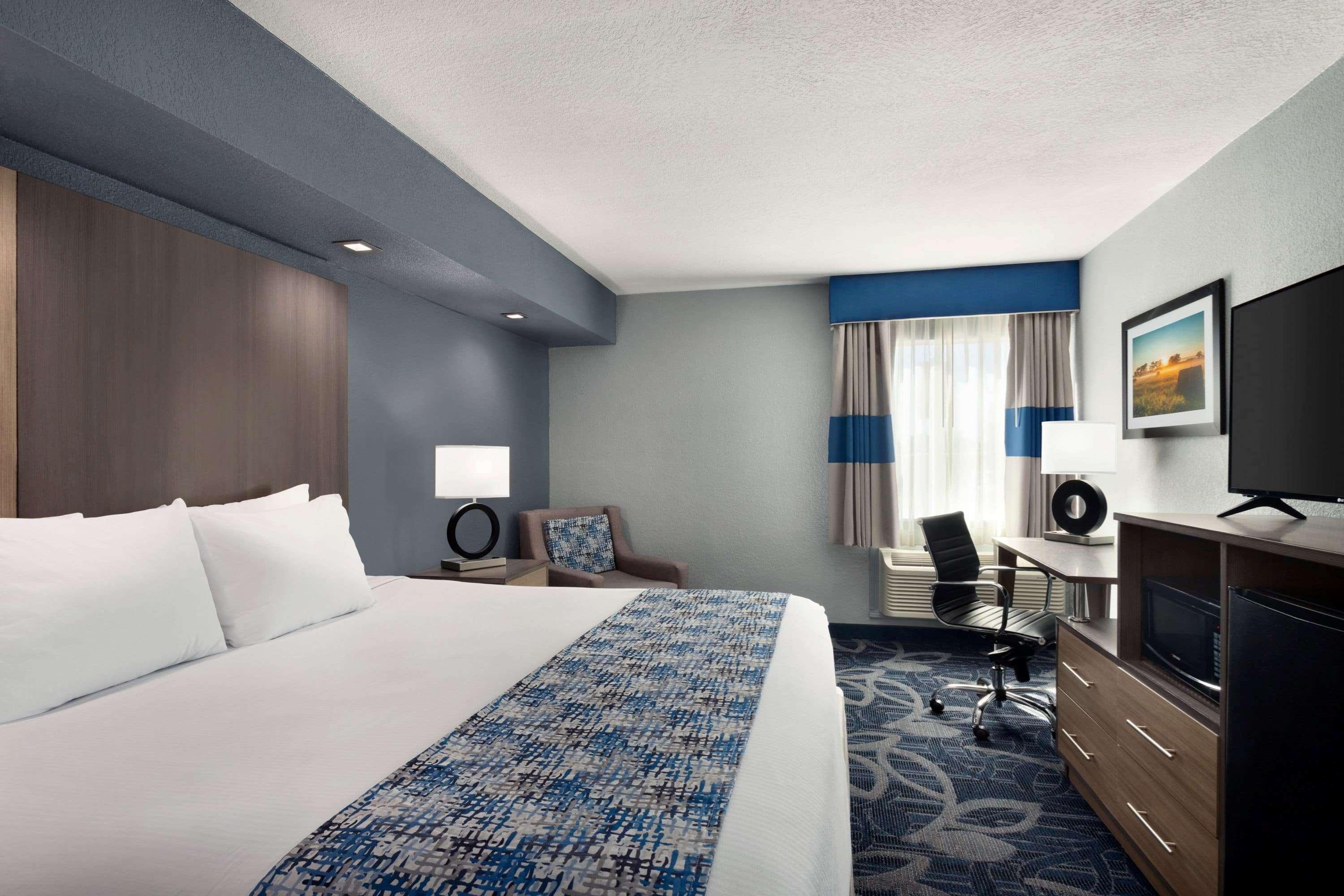 Baymont Inn & Suites Shawnee Luaran gambar
