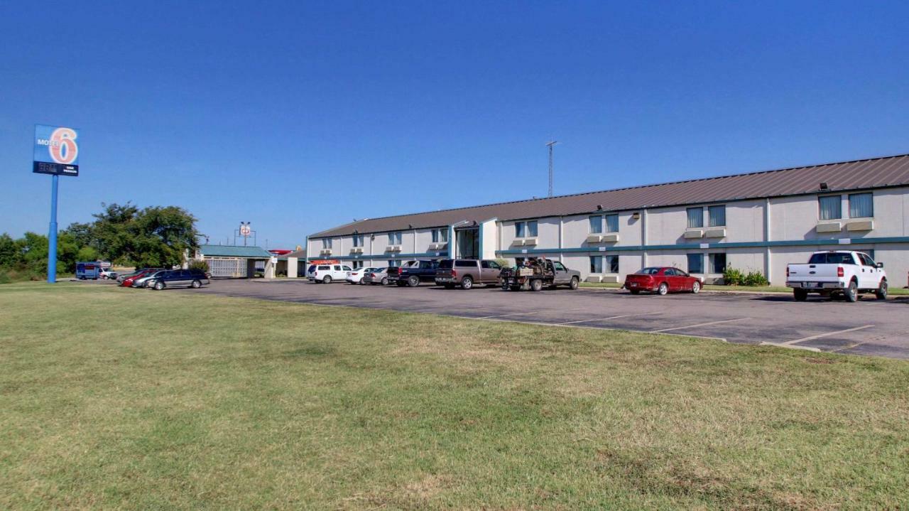 Baymont Inn & Suites Shawnee Luaran gambar